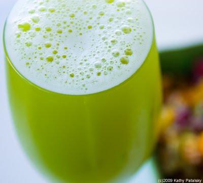 glass-is-greener-green-juice