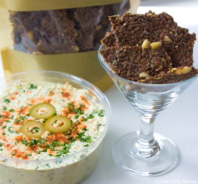 Organic-Avenue-hummus-TMITR-Sea-Crackers-raw-snacks