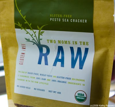 two-moms-in-the-raw-review