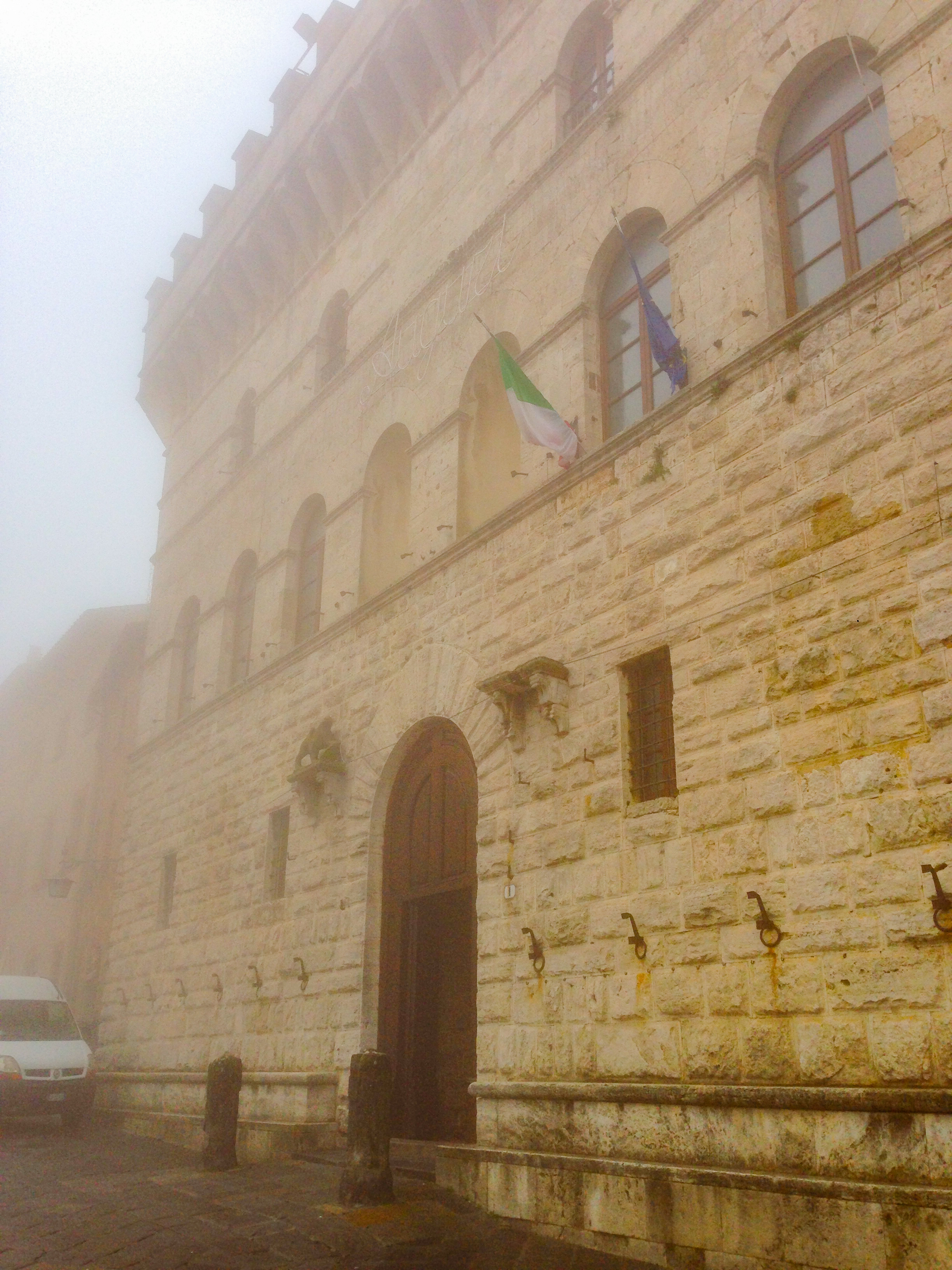 new moon multipuciano Italy