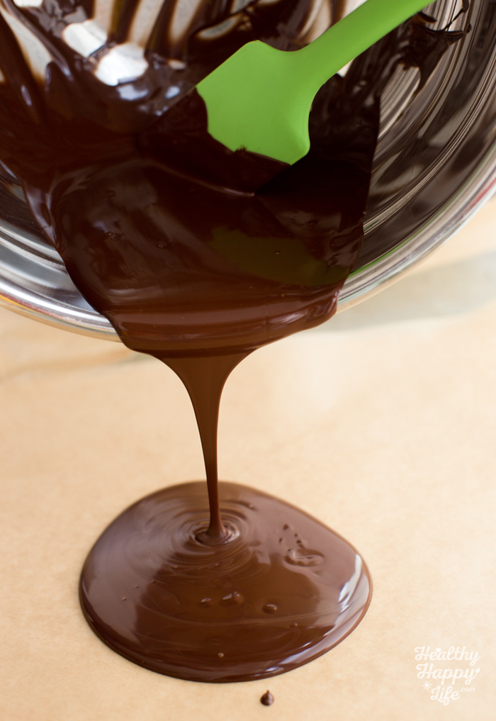 chocolate pour chocolate pour