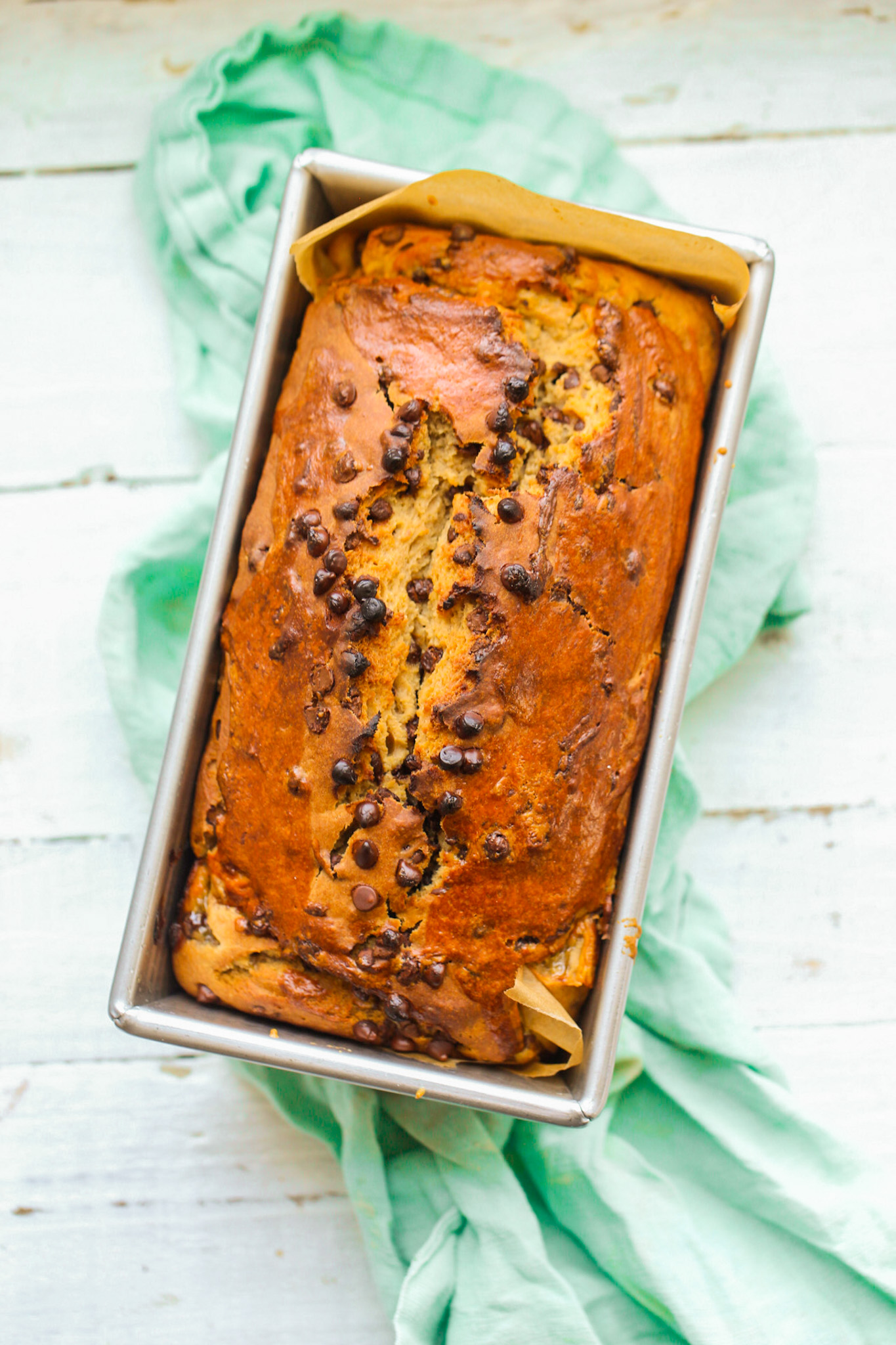 fluffy banana bread with chocolate chips, vegan