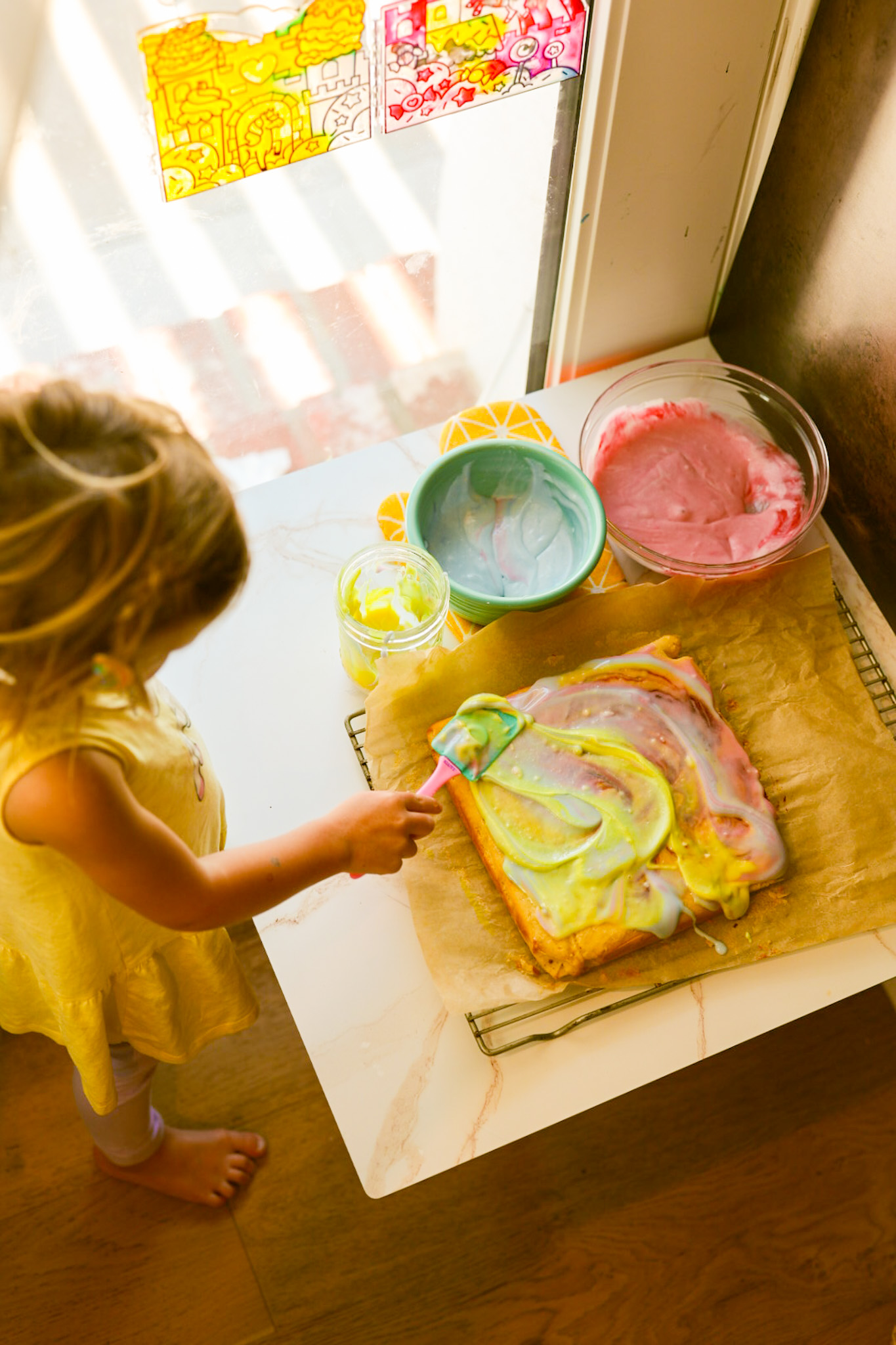 kid frosting swirling