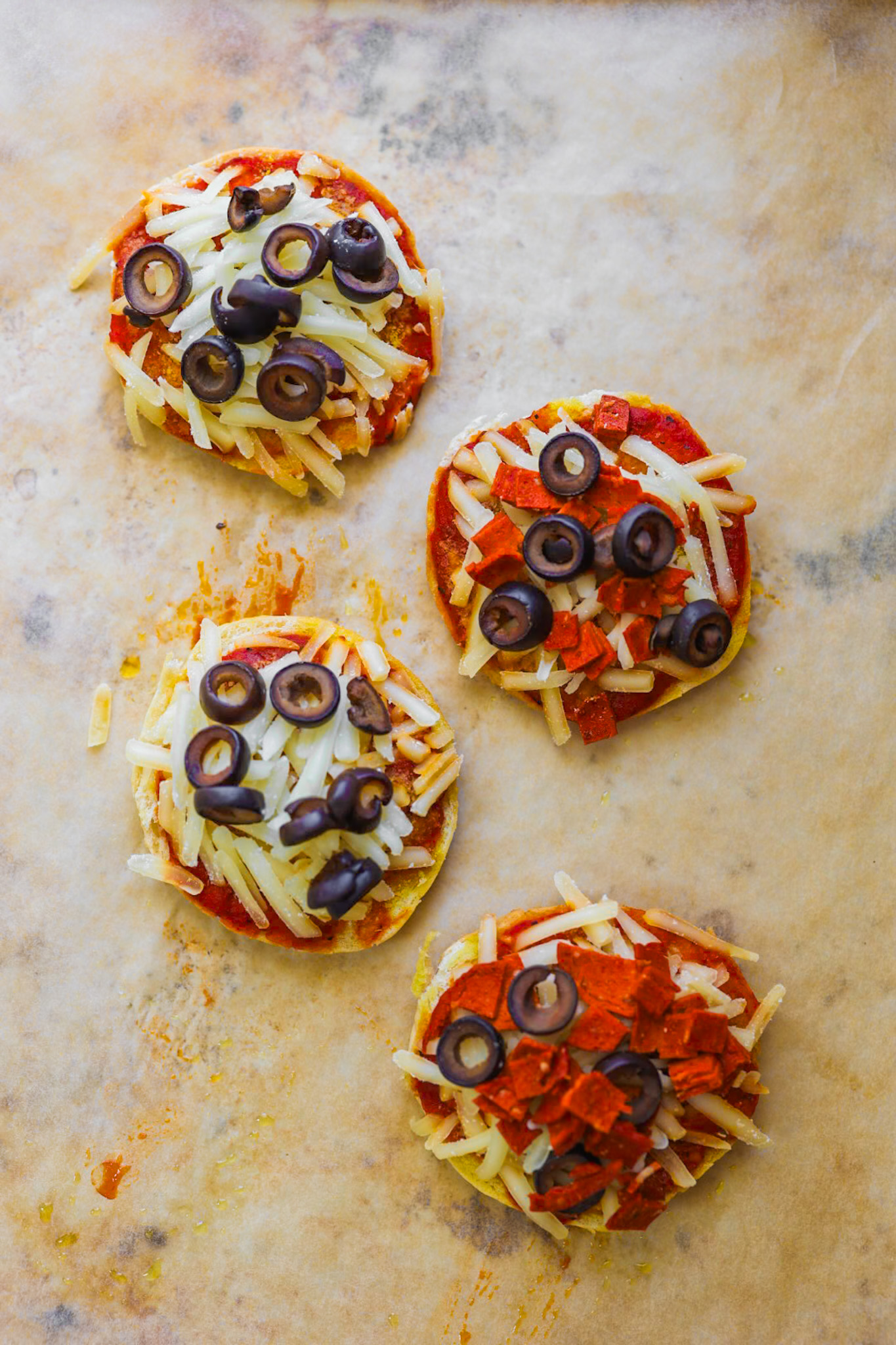 english muffin mini pizzas