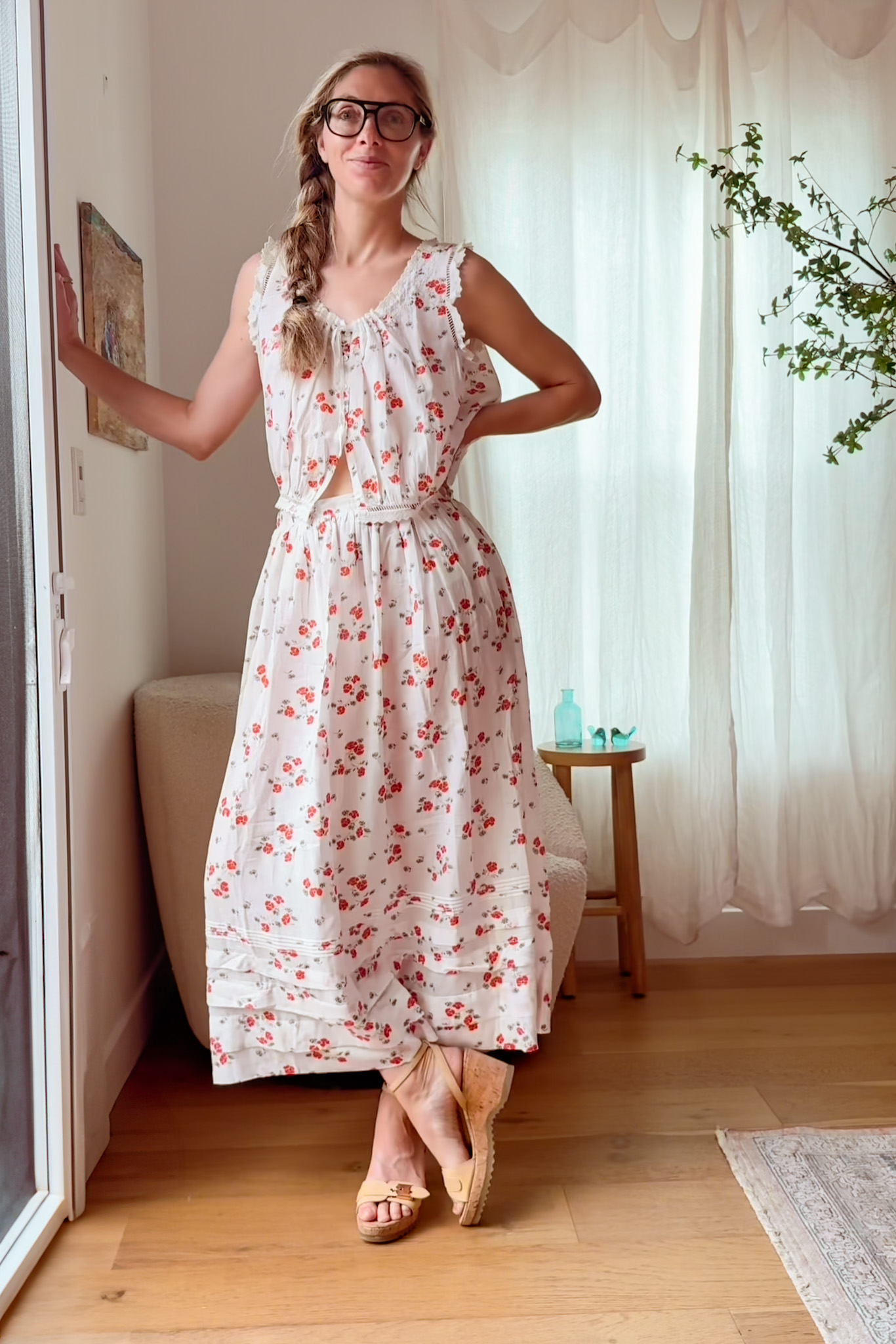 doen marcy skirt and top in red poppy